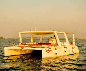 yacht on rent in Goa