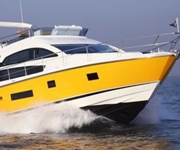 Hire yacht for party in Goa